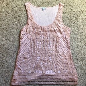 Express Sleeveless Shirt